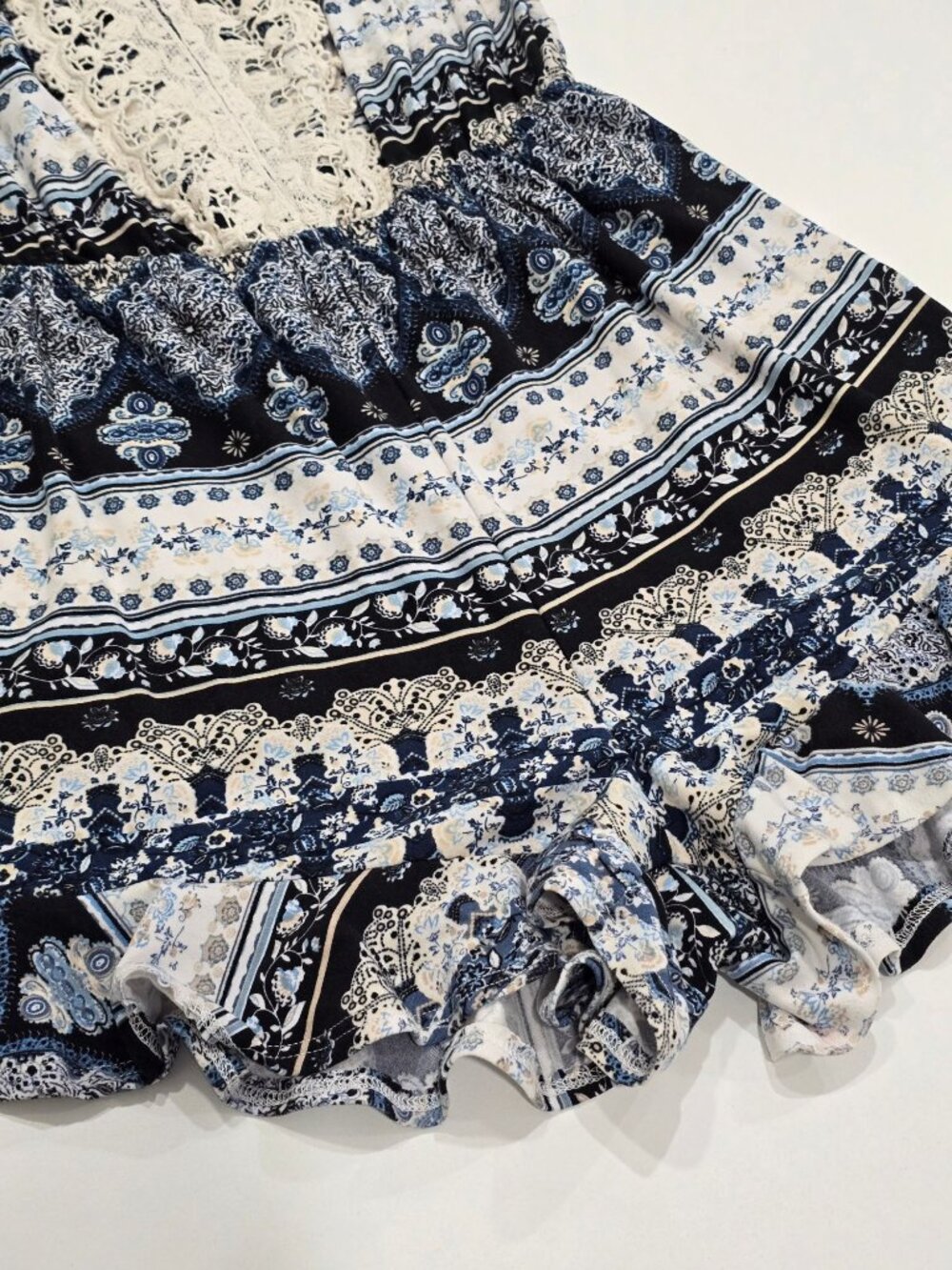 J For Justify ✦ Blue White Off‑Shoulder Boho Romper ✦ Crochet Lace Detail M - Picture 7 of 10